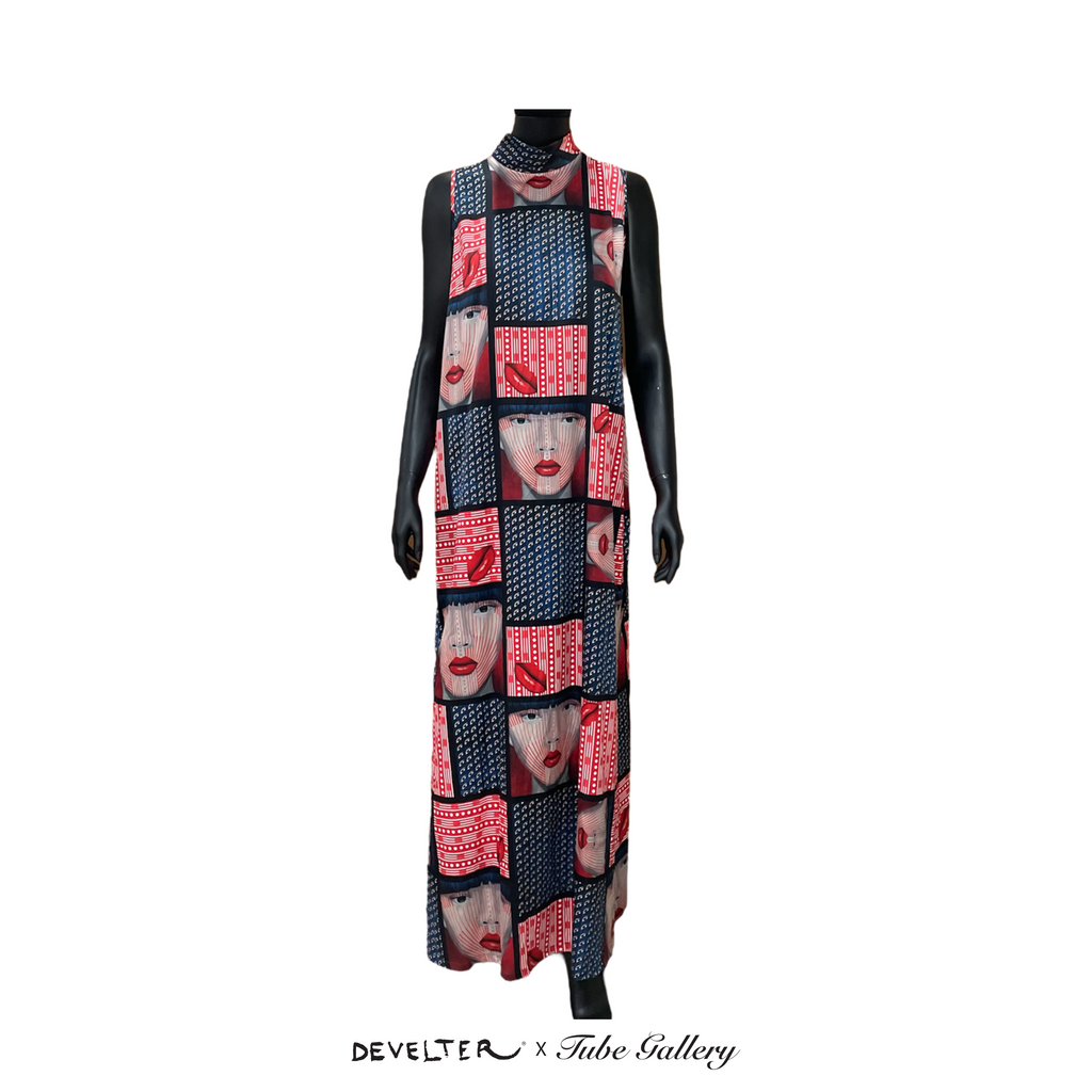 08. Chin Printed Turtle Maxi Dress